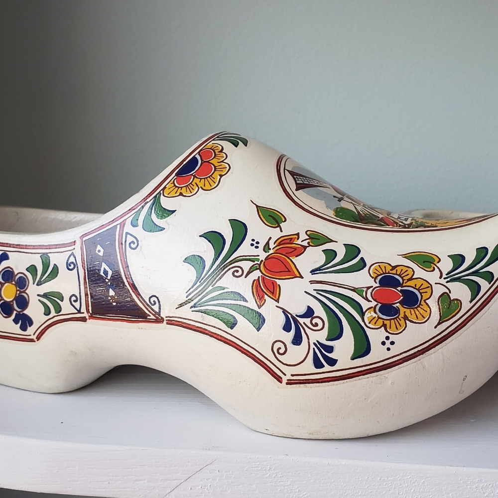 Vintage 1980's Dutch Wooden Clogs, size 34 - Picture 4 of 13
